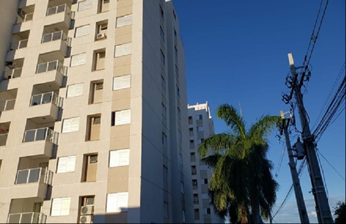 Após troca de nudes com mulher, empresário é extorquido em Brumado; acusada foi presa em apartamento de luxo da cidade