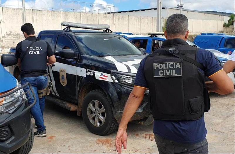 Preso homem acusado de descumprir medida protetiva em Feira