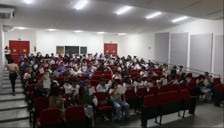 Prefeitura de Aracatu realiza campanha de conscientização sobre abuso e exploração sexual de crianças e adolescentes