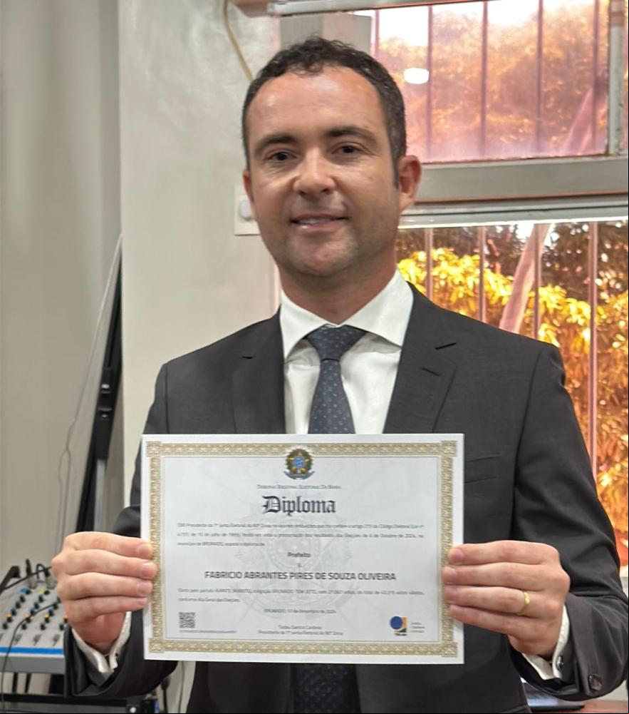 Justiça eleitoral diploma prefeito, vice e vereadores eleitos em Brumado