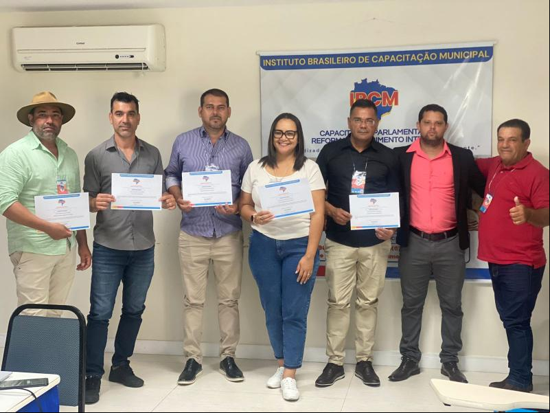 Vereadores de Rio do Antônio concluem com êxito curso no Instituto Brasileiro de Capacitação Municipal