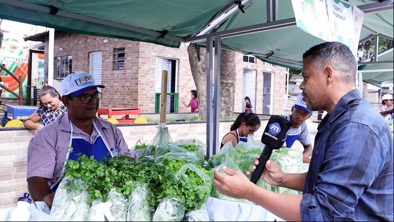 1º Feira da Agricultura Familiar é realizada em Jânio Quadros, veja a reportagem