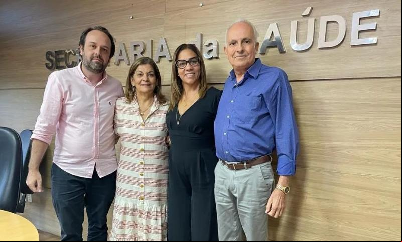 Prefeito João Francisco vai a Salvador reivindicar melhorias para a saúde de Tanhaçu 