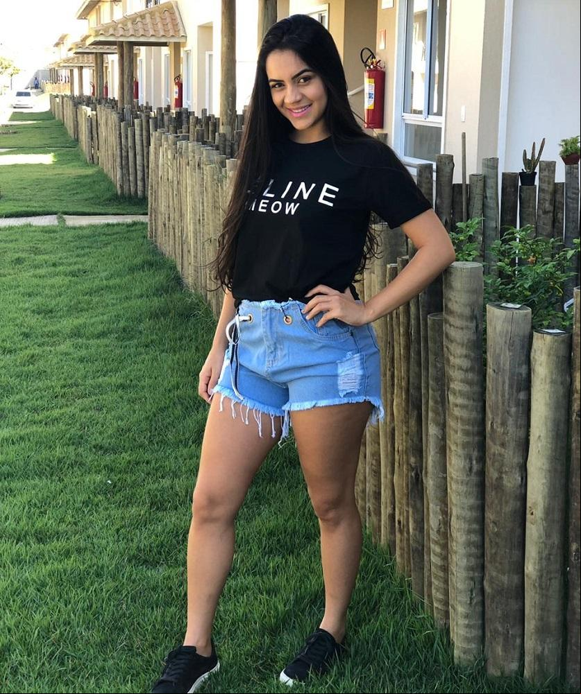 Fique sempre na moda com as novidades da loja virtual Lane Castro Store; preço baixo e entrega para todo Brasil